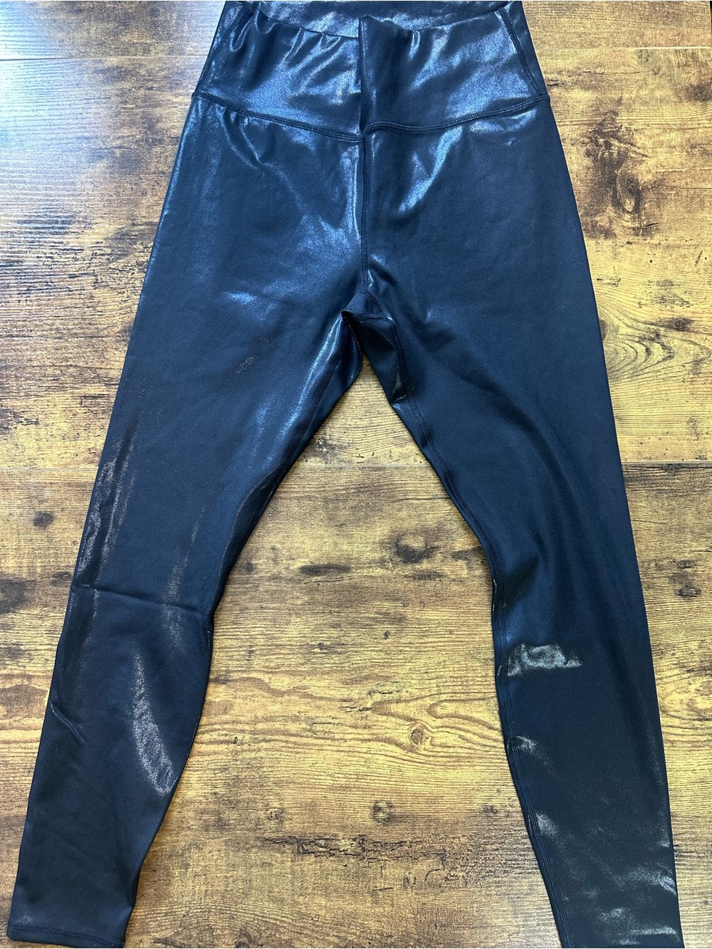 women’s Black shine Leggings - Comfort Stretch